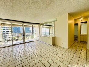 Building Photo - 1350 Ala Moana Blvd
