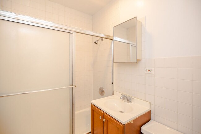 Foto del edificio - See Our Video Included Below! Wicker Park ...