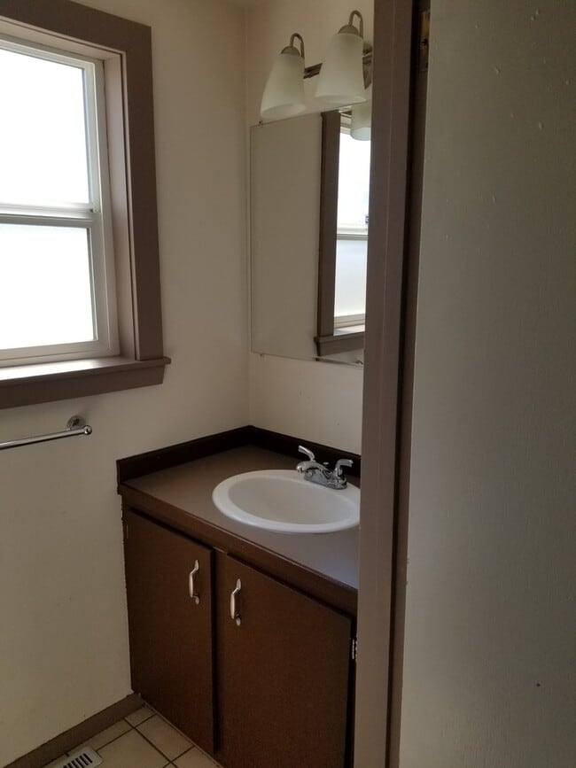 Building Photo - 120 N 55th Ave