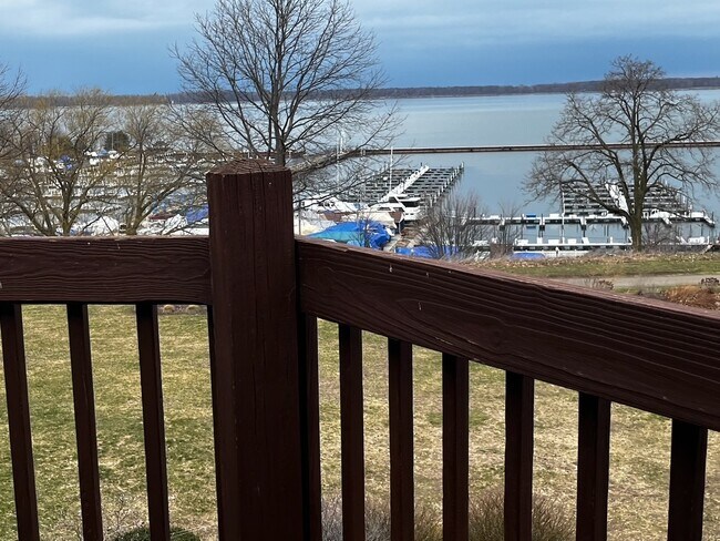 Foto del edificio - 634 W 2nd St