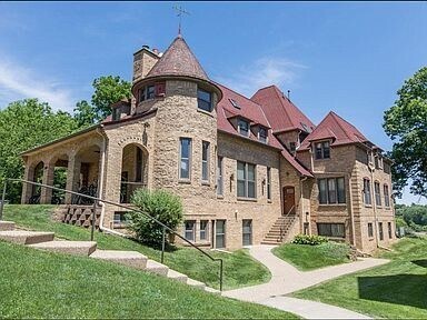 Foto del edificio - 360 Ridgeland Ave