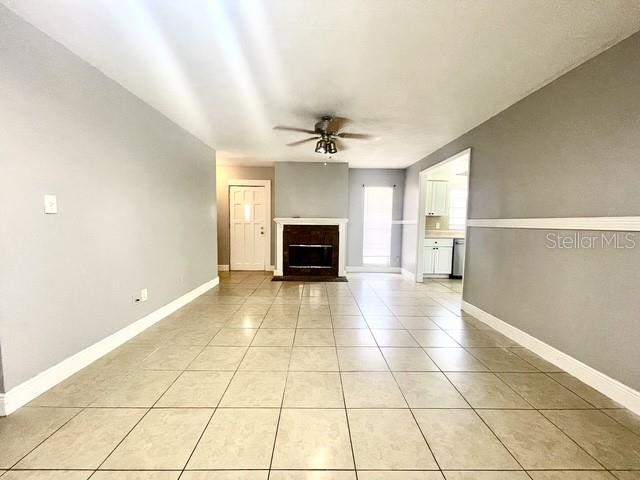 Foto del edificio - 1223 La Mesa Ave