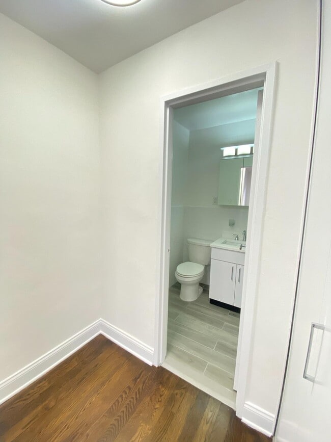 Foto del edificio - 96 Fifth Avenue