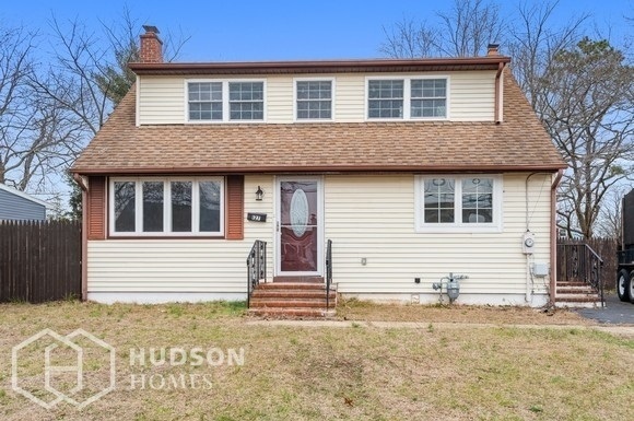 Primary Photo - 127 Fisher Ave