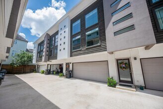 Building Photo - 1535 Birdsall St