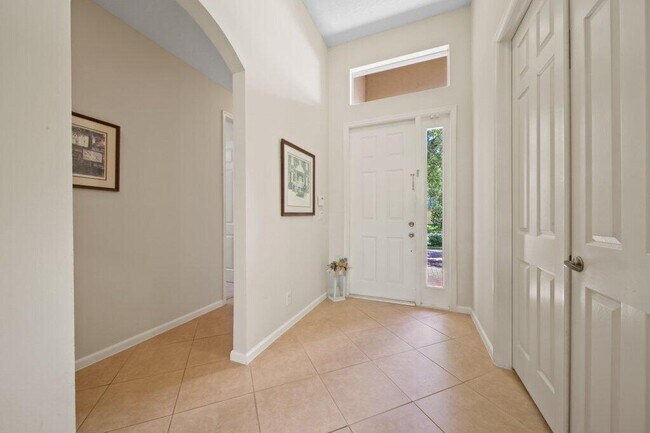 Foto del edificio - 1423 SE Legacy Cove Cir