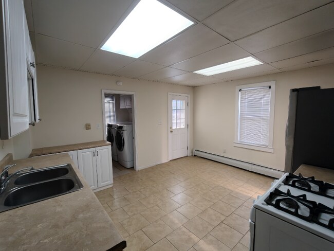 Foto del edificio - 509 Hallstead St