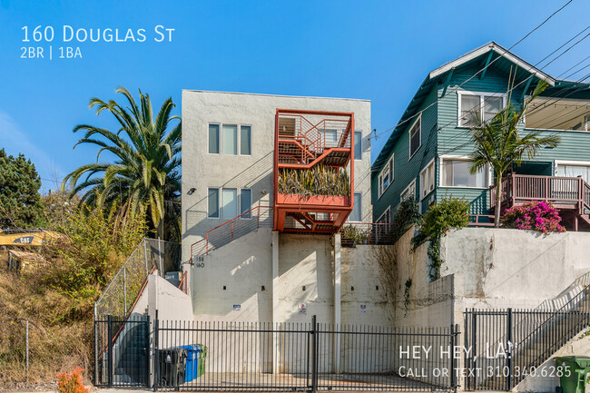 Building Photo - Modern Architectural Duplex | DTLA Views |...