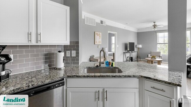 Foto del edificio - 5350 Fossil Creek Blvd