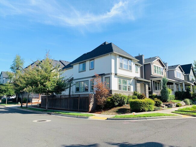 Foto del edificio - 15183 NW Rossetta St