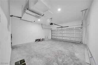 Building Photo - 543 McArthur Blvd