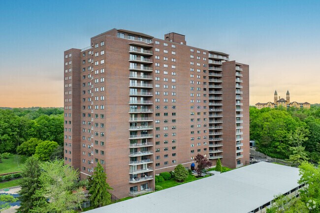 Building Photo - The Hammond North