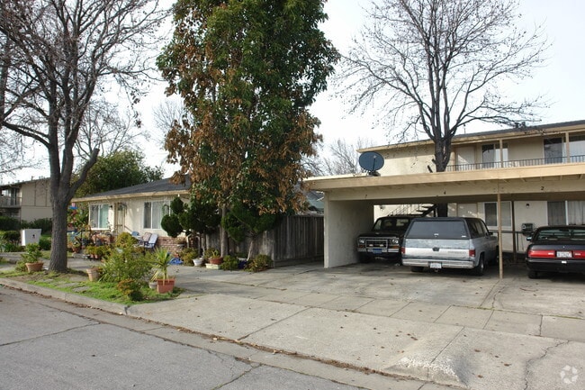 Building Photo - 1144 Roewill Dr