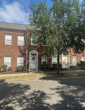 Building Photo - 7635 Leveson Way