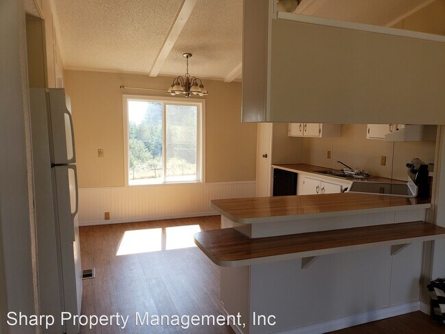 Building Photo - 3 br, 2 bath House - 223 Shirley Gordon Rd