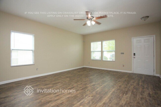 Building Photo - 4190 Broadstairs Dr SW