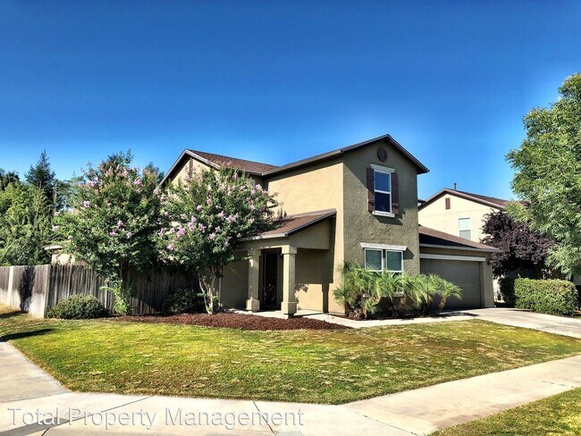 Building Photo - 4 br, 2.5 bath House - 4401 W. Rialto Ave.