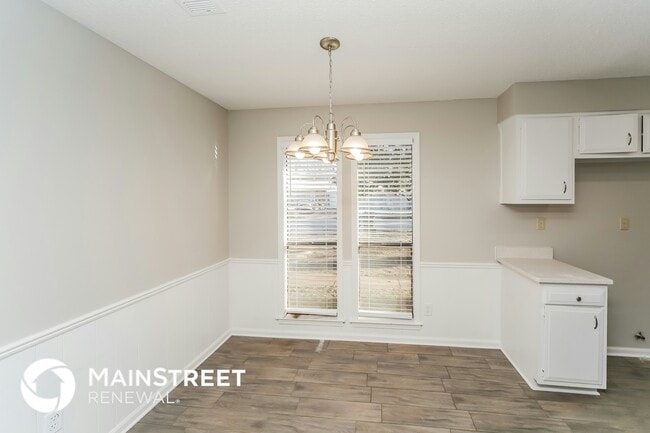 Building Photo - 6300 Scarletcrest Ln