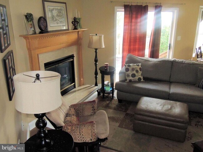Building Photo - 103 Ladyslipper Dr