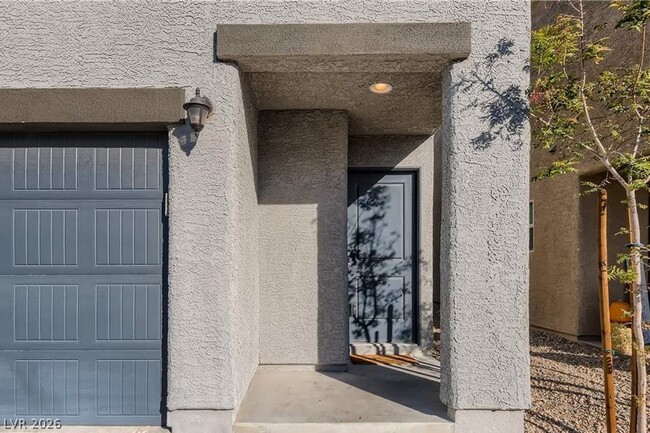 Building Photo - 3638 Via Margarita Ave