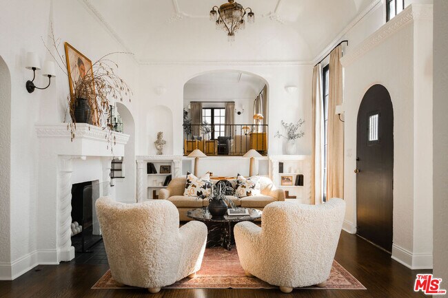 Foto del edificio - 2716 Woodhaven Dr