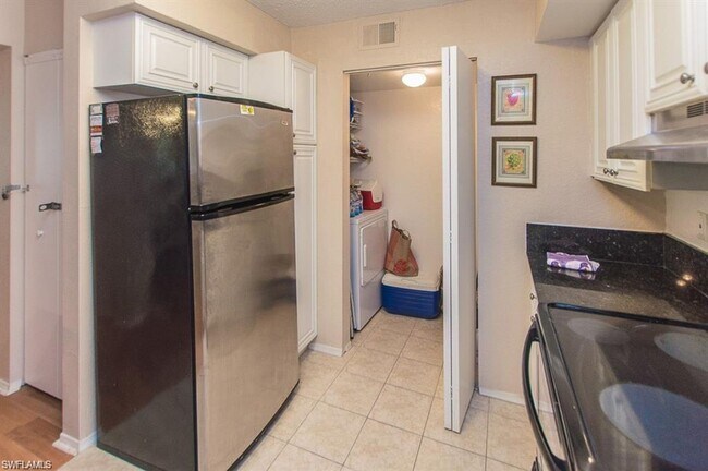 Foto del edificio - Summer 2023 Rental Now Available in Ibis C...