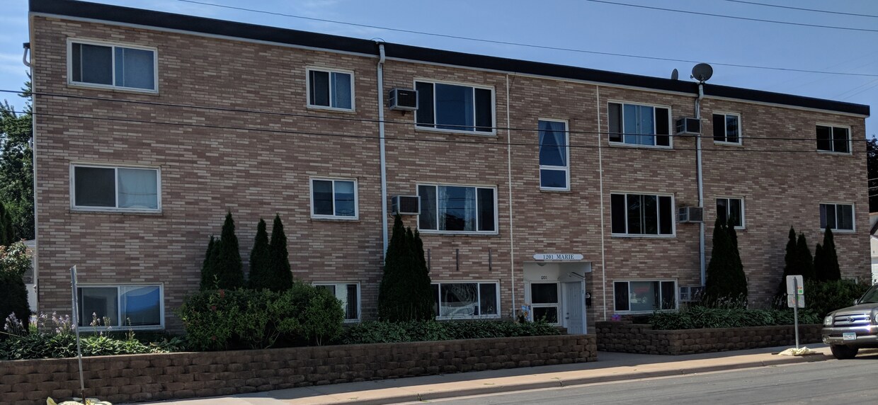 1201 Marie Ave, South Saint Paul, MN 55075 Apartments South Saint
