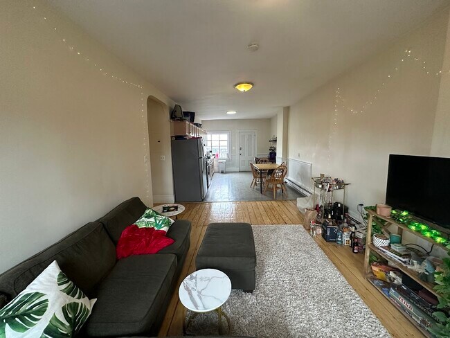 Foto del edificio - 313 Cambridge St