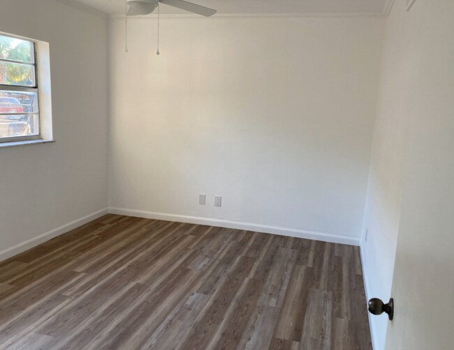 Foto del edificio - 1896 40th Ave