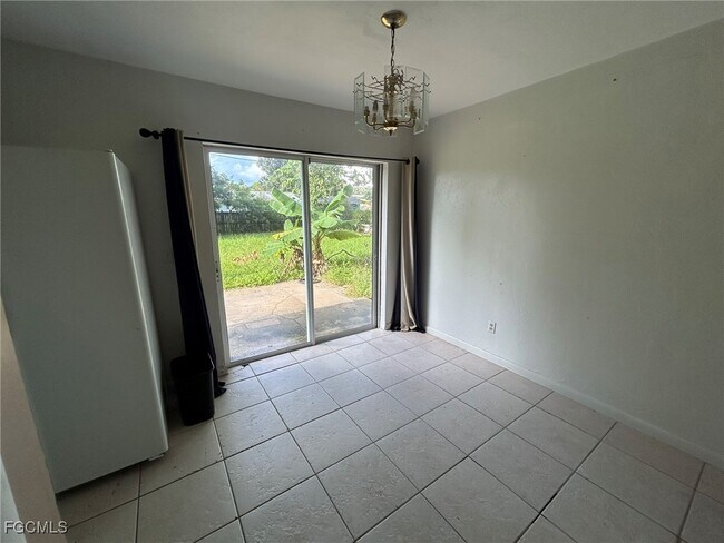 Foto del edificio - 13432 First St