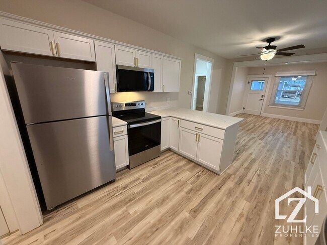 Foto del edificio - 201 N Pine St