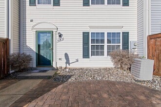 Building Photo - 5089 Stapleton Terrace