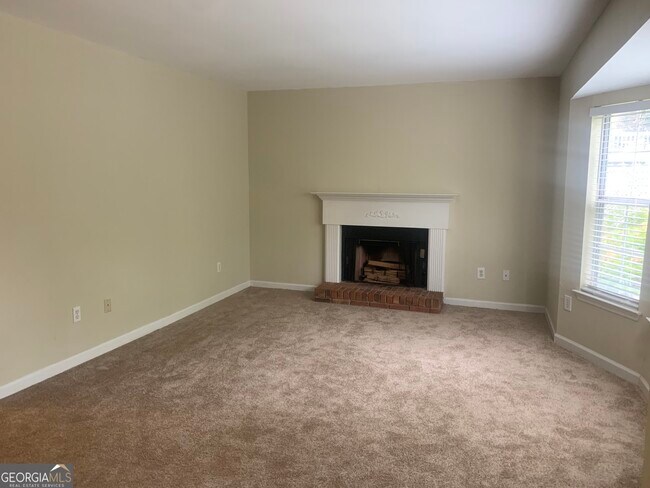 Building Photo - 1652 Grist Mill Dr