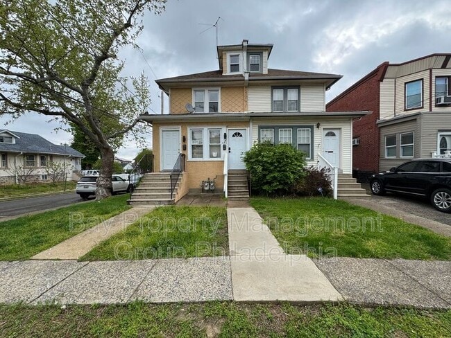 Building Photo - 171 Lewis Ave