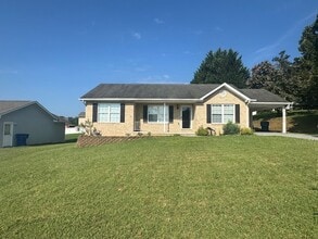 Building Photo - 1175 Brook Ct