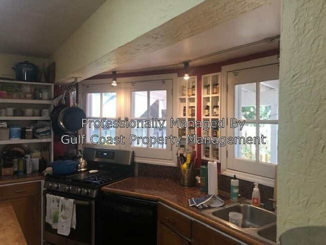 Foto del edificio - 1620 Alta Vista St