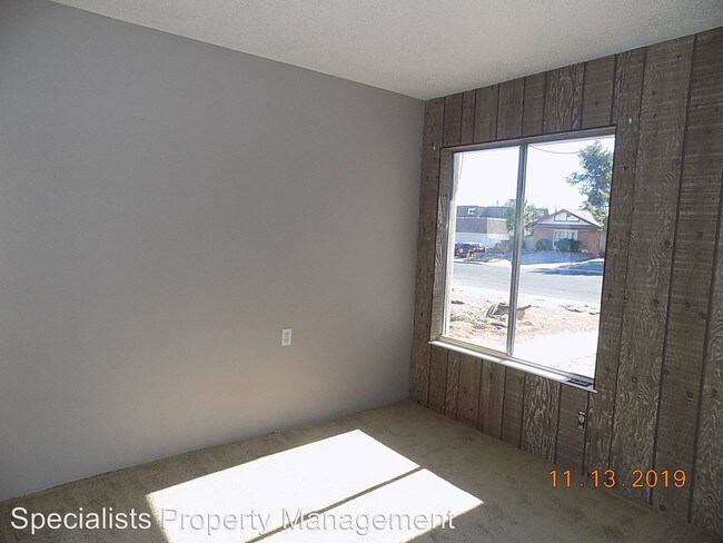 Building Photo - 4 br, 3 bath House - 2612 Siesta