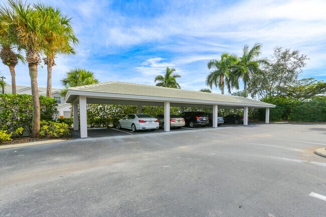 Foto del edificio - FIDDLER'S CREEK BEAUTY!  WHISPER TRACE 3 B...