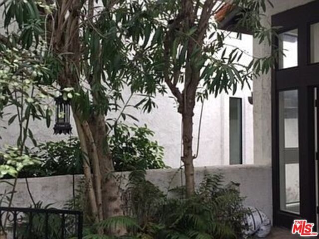 Foto del edificio - 1654 Michael Ln