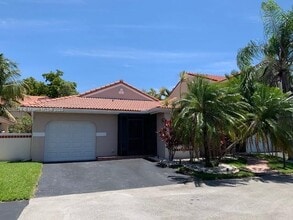 Building Photo - 1334 Seagrape Cir
