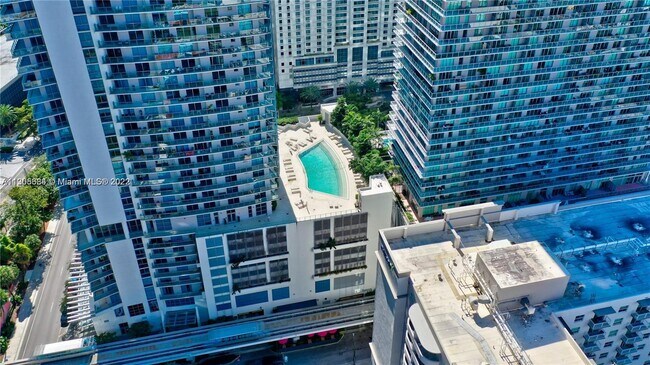Foto del edificio - 1100 S Miami Ave
