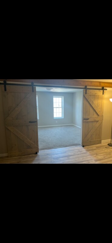 Building Photo - 43 E Cross St