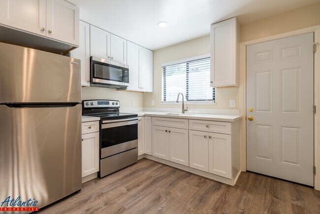 Foto del edificio - 1280 Brookfield Ave