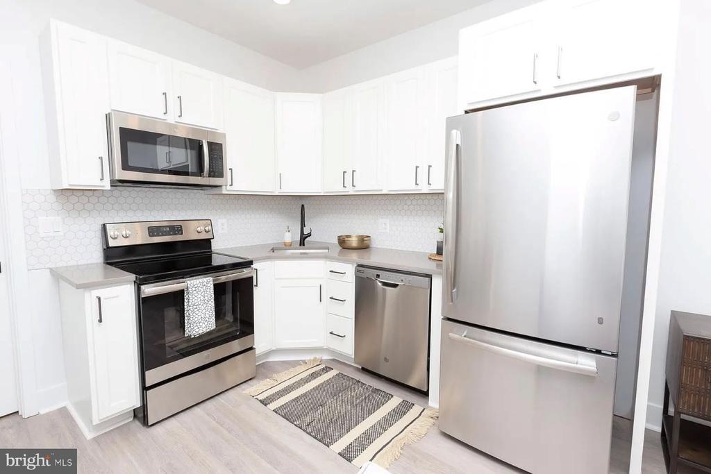 Foto principal - 1742 Fleet St