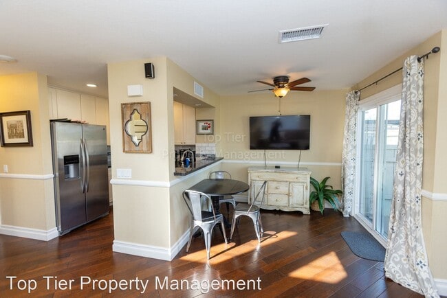 Foto del edificio - 3 br, 2.5 bath House - 429 Florencia Ln