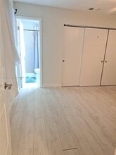 Building Photo - 2220 N 57th Way