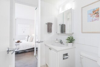 Building Photo - 1265 Burnaby St