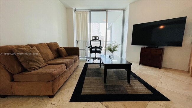 Foto del edificio - 350 S Miami Ave