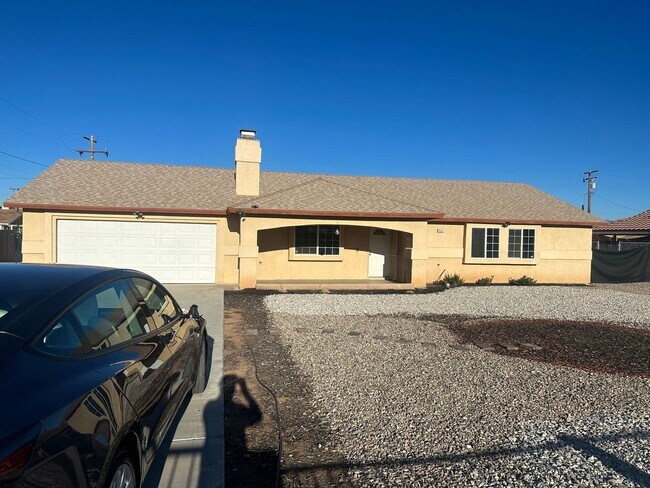 Foto del edificio - Charming 4 Bedroom Single Family Home for ...