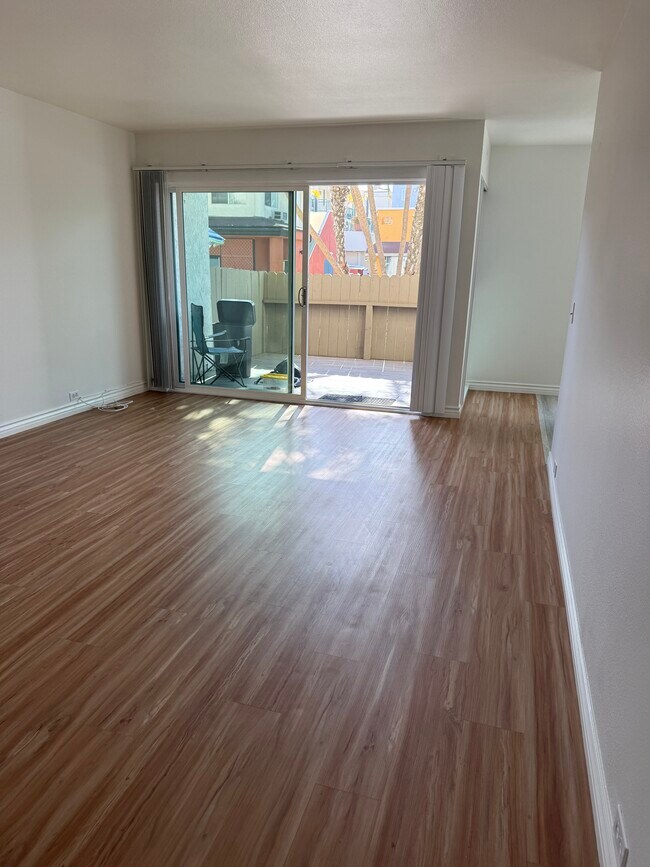 Foto del edificio - 3939 E Allin St